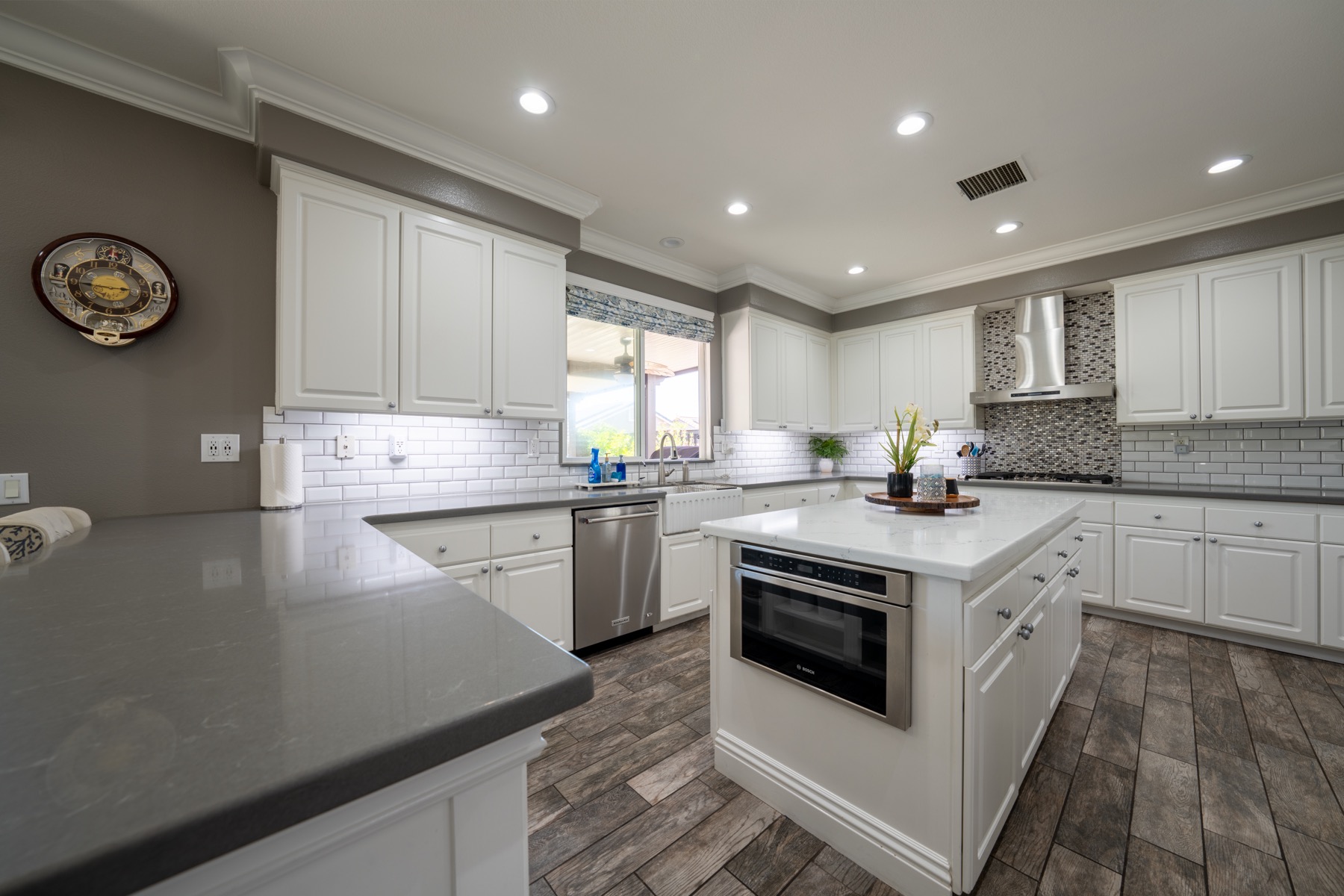 24037 Via Alisol Murrieta listing photo 13