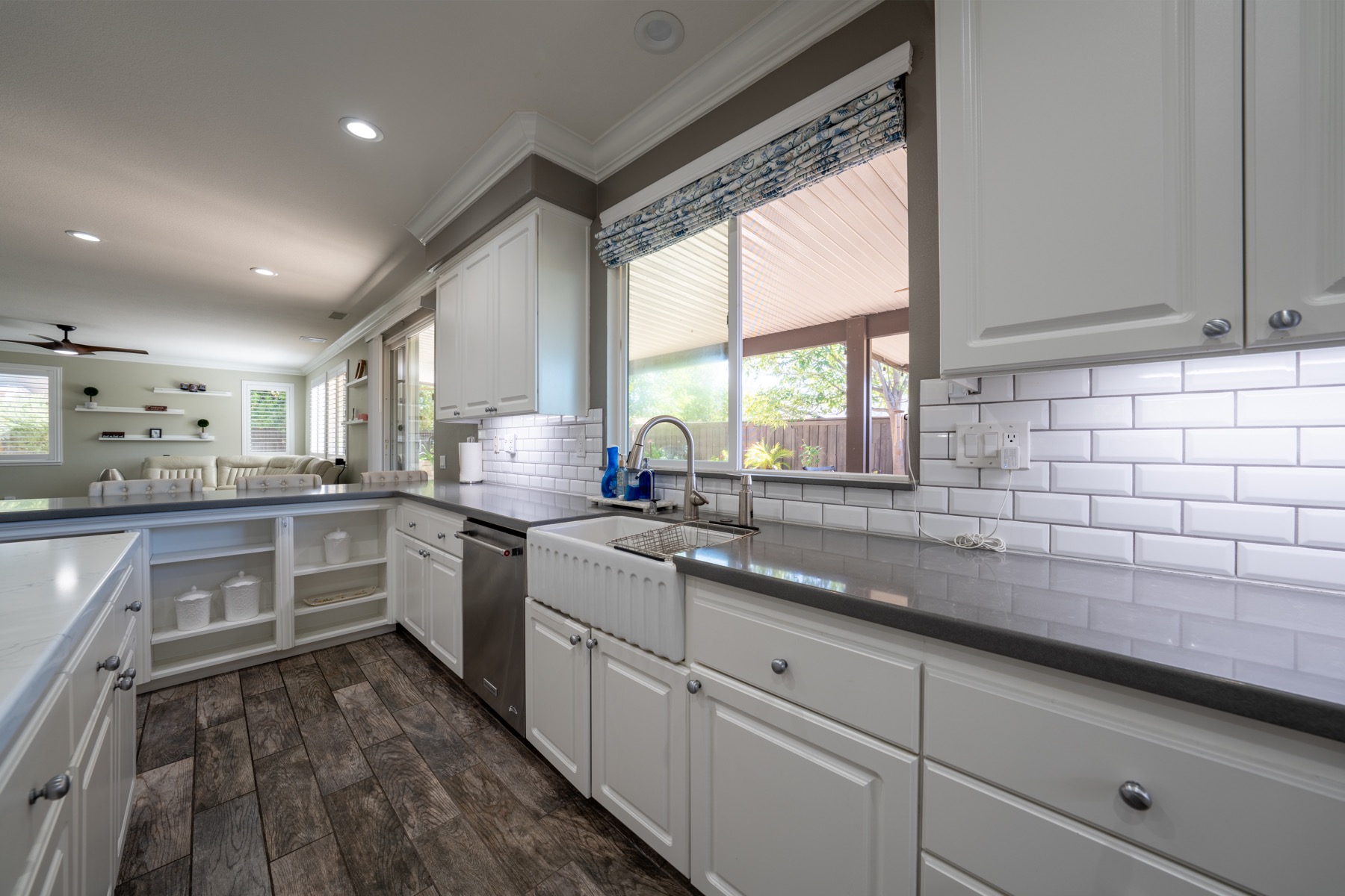 24037 Via Alisol Murrieta listing photo 17